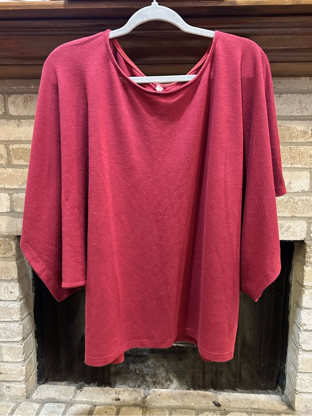GLAM Casual Red Short-Sleeve Poncho Top EUC